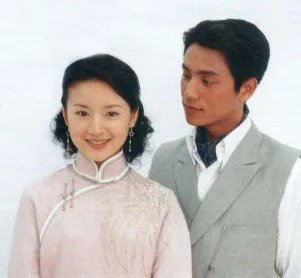曾合作《金粉世家》,当众人宣布“董洁是我的”,陈坤和董洁是什么关系?