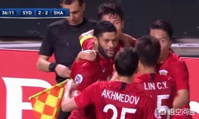 3-3!上港韧劲十足,三度落后三度追平悉尼,后防却漏洞百出,如何评价这场比赛?