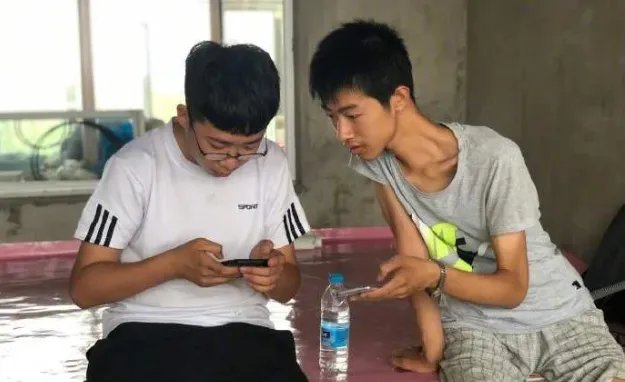 662分庞贝病男孩被南开录取