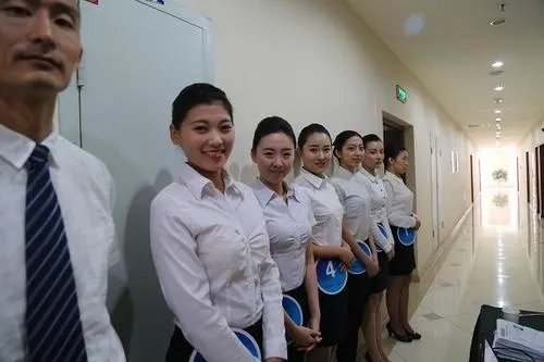 中国人均国民总收入首破1万美元,你拖后腿了吗