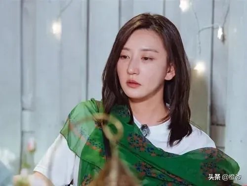 如何看唐一菲微博发红包?