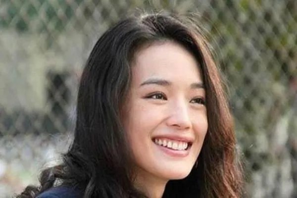 陈坤为舒淇庆44岁生日,舒淇颜值不减的窍门是什么?
