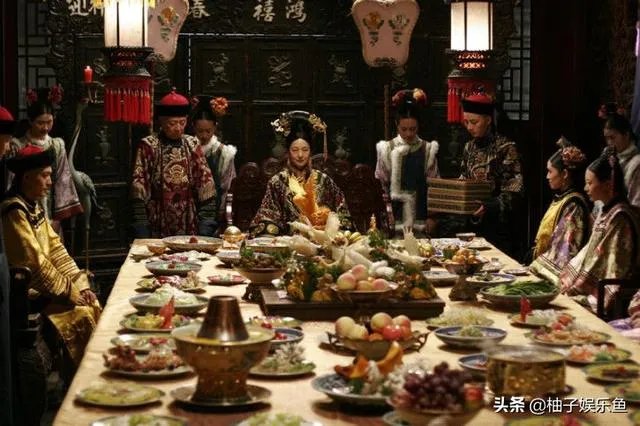 如何评价电视剧《苍穹之昴》?