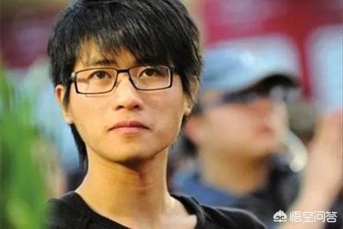 同是80后作家,韩寒和郭敬明作品特点以及区别是什么?他们俩谁更优秀?