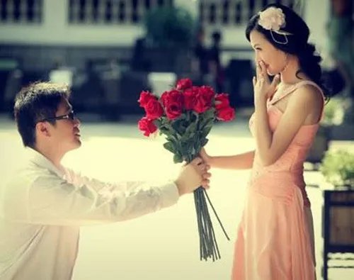 求婚词简单点真实一点  浪漫温馨的表白语