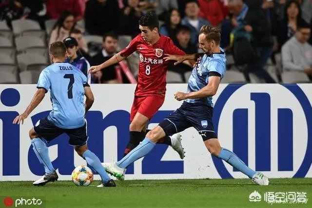 3-3!上港韧劲十足,三度落后三度追平悉尼,后防却漏洞百出,如何评价这场比赛?