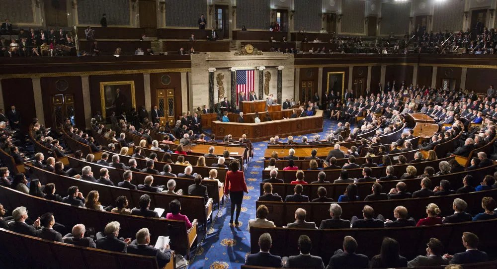 美众议院通过税改法案了？
