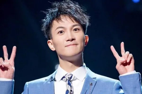 周深透露自己不吃土豆丝的原因:会损坏嗓子,你信了吗?