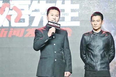 51岁吴若甫前妻是谁 与现小23岁娇妻一见钟情