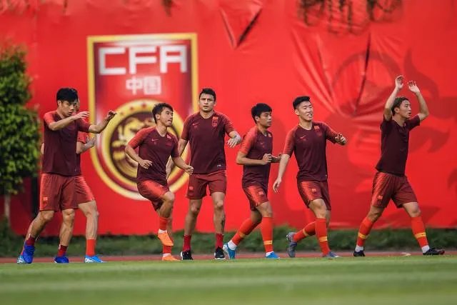 中国男足和关岛的比赛能不能取得胜利呢?