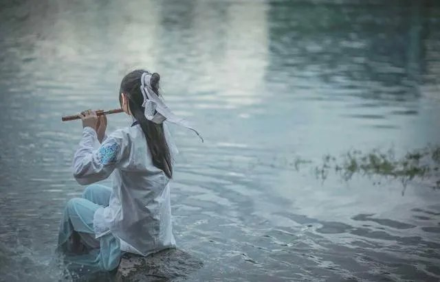 在成都穿汉服上街会被人骂吗?