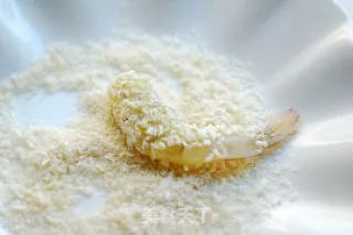 酥脆中体会虾的美味:蝴蝶虾