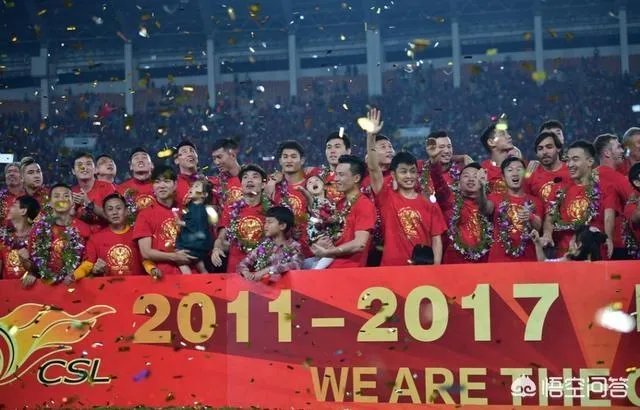 权健主场3:2战胜柏太阳神,淘汰赛确定与广州恒大相遇,两支球队谁能够赢下比赛?