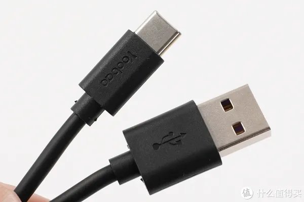 羽博移动电源拆解