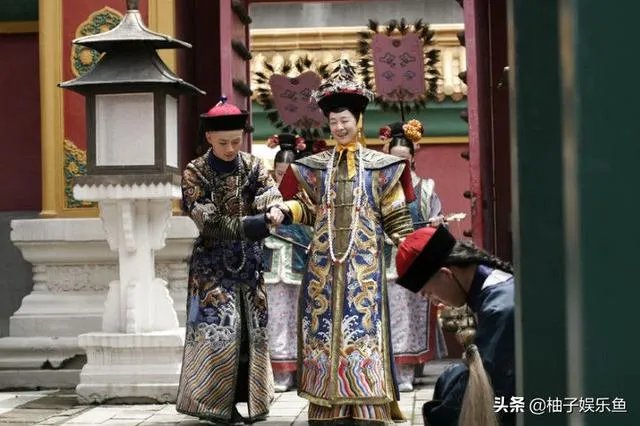 如何评价电视剧《苍穹之昴》?