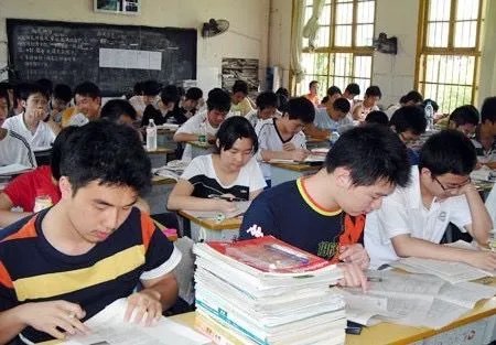 2020年一本、二本院校,需要多少分才能被录取?