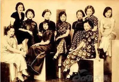 上海名媛群“拼团”炫富,这是怎么回事?