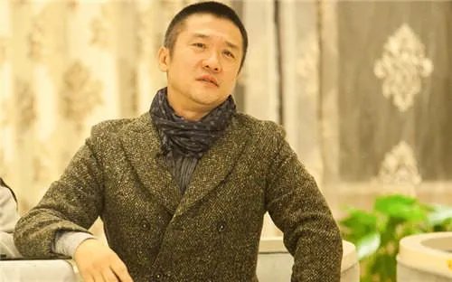 黄志忠与柯蓝恋爱九年之久,柯蓝揭穿黄志忠丑恶嘴脸,为何从不提结婚二字?