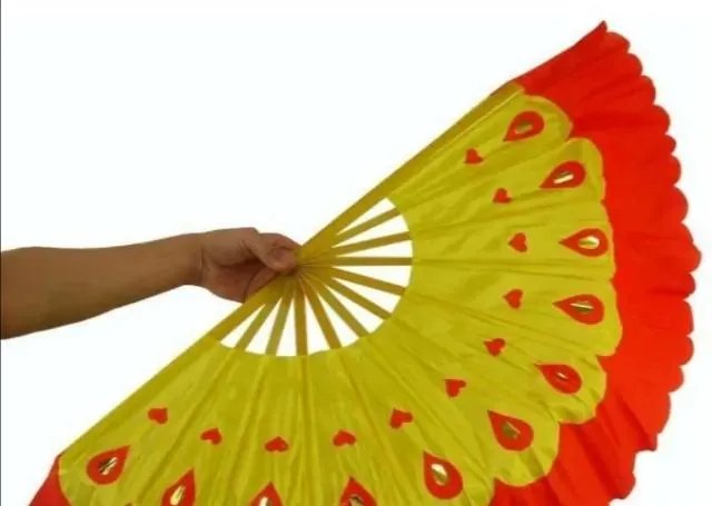 东北秧歌扇子花怎么摆的？