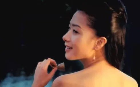 “姬妾”在古代是什么地位?“姬”和“妾”是一样的吗?