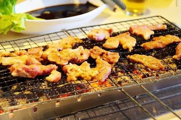 烧烤店潜规则,哪些肉类无法造假,来吃的人都是行家?