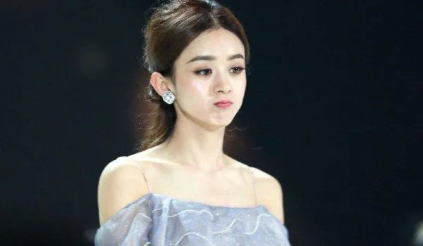 赵丽颖晒健身成果,女明星可以有多自律?
