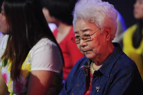 悲惨的田华：家中四人患癌，花光300万，如今怎样？