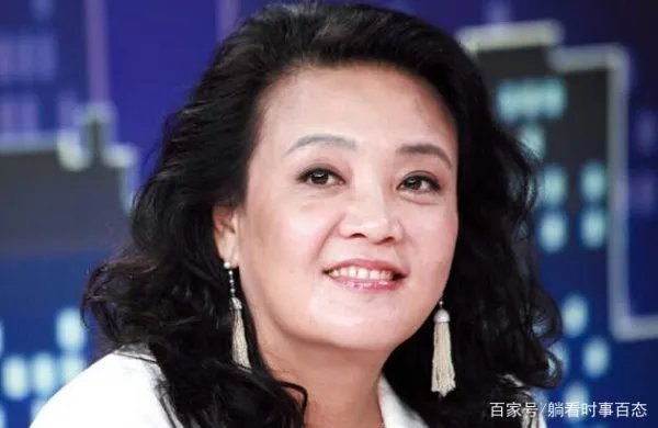 大S与汪小菲的婚礼被称为当年最精彩喜剧片,当年那场婚礼有多滑稽
