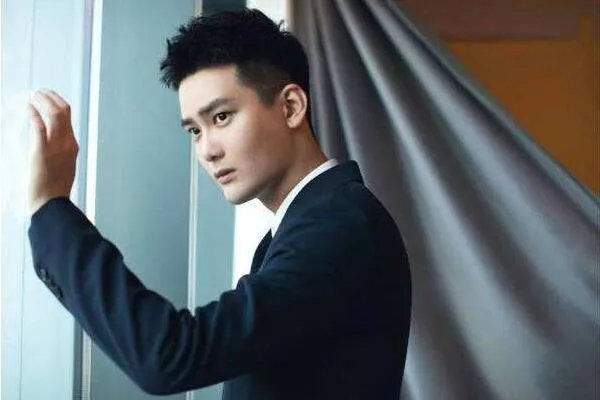 熊梓淇和张子枫演的我和两个他,演技怎么样?