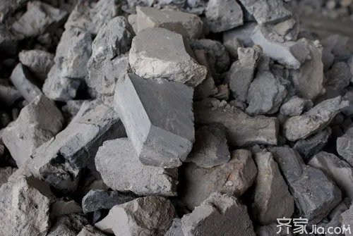 什么叫瓷土它的作用是哪些 瓷土多少钱一吨