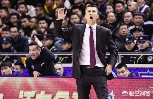 辽宁男篮输给山东男篮,赵继伟被换下直接回更衣室,你怎么看?
