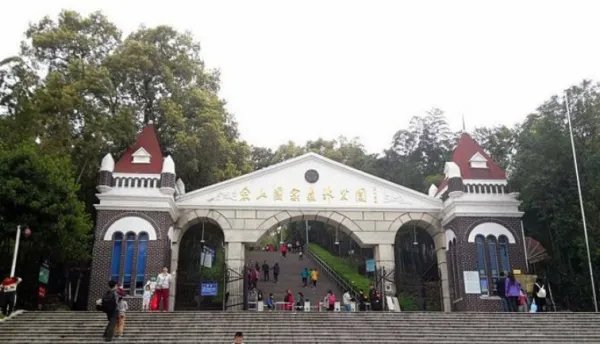 上海佘山国家森林公园要门票吗，里面的景点要门票吗，多少钱？