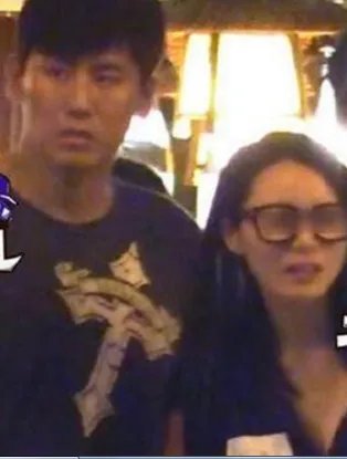 于晓光和秋瓷炫怎么认识的?