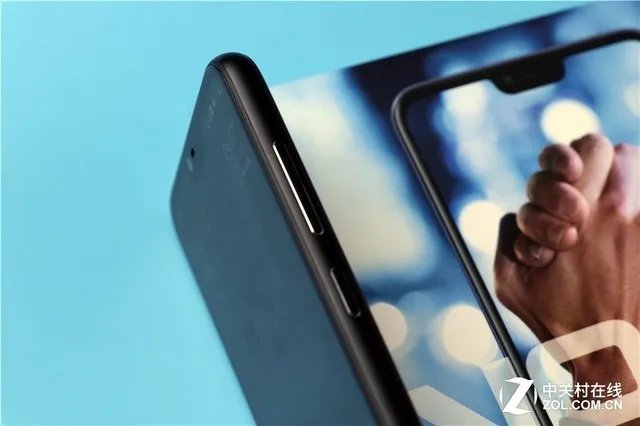 Nokia X6评测 千元刘海屏自带