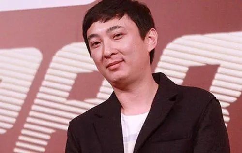 王思聪失信,官司加身,怎么就不见王健林出手相助?