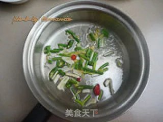山野菜烧肉