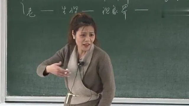 为什么从万人景仰到唾弃怒骂,复旦教授陈果到底做错了什么?