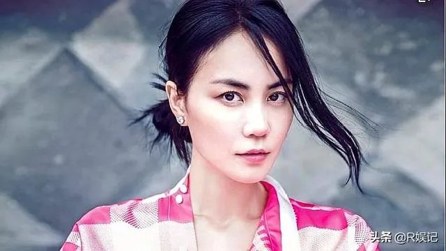 王菲唱的我和我的祖国有炒作的痕迹吗?我没觉得特别出彩啊,感觉这个营销是个高手?