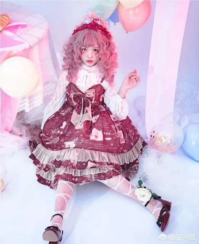洛丽塔Lolita风格服装应该怎样搭配?