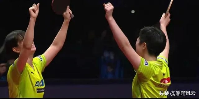 孙颖莎/王曼昱遭遇超级逆转,输日本组合无缘女双决赛,怎么看?