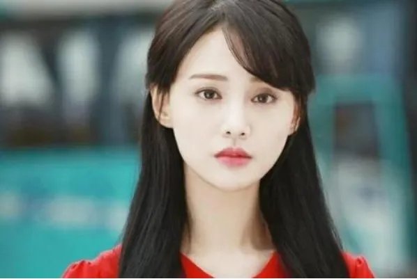 为什么郑爽宁可得罪粉丝，也要照顾工作人员的感受？