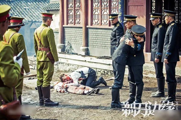 《剃刀边缘》是部怎样的电视剧?