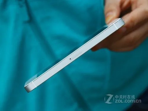 全新国行好价格 iPhone5S促销售1299元