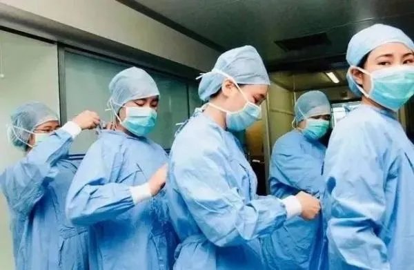 把复工复产与什么结合起来?