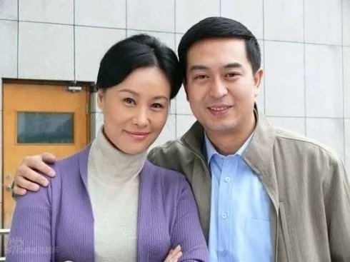 前几年禁播的电视剧《蜗居》你觉得为什么禁播?