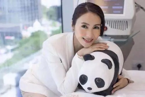 黎姿为女儿庆生真细腻，她对孩子到底有多宠爱？