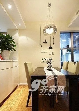 花样美男自装79平简约时尚家 帅就要帅到家