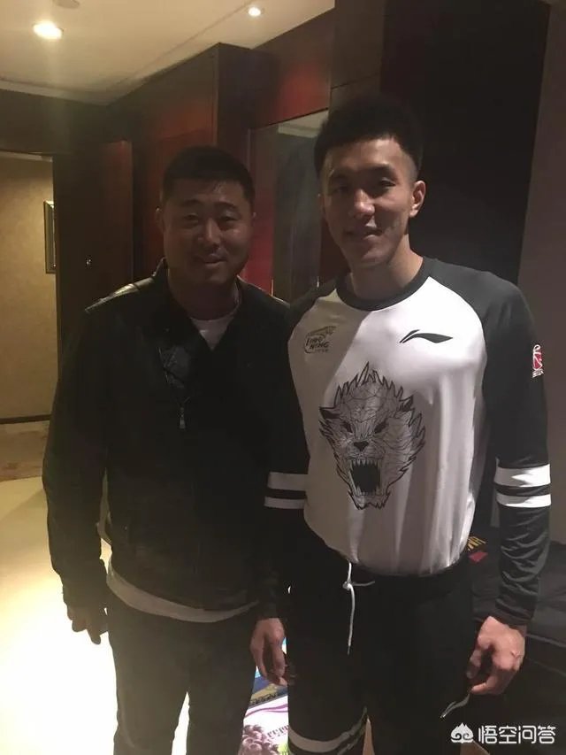 郭艾伦参加综艺《奔跑吧》,实力圈粉,表示自己身高造假了。郭艾伦实际身高有多高?