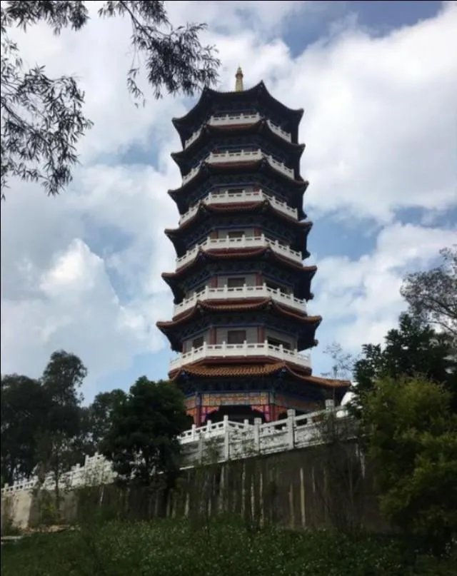 你知道广西壮族自治区防城港东兴市旅游景点有多少处吗?