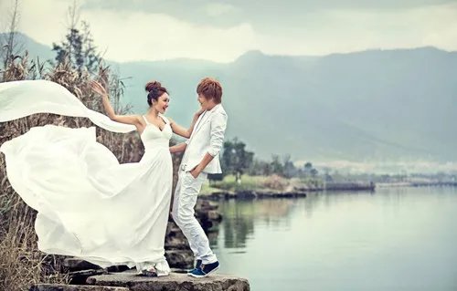 哈尔滨婚纱摄影排行榜  许你一个浪漫唯美的婚纱拍摄